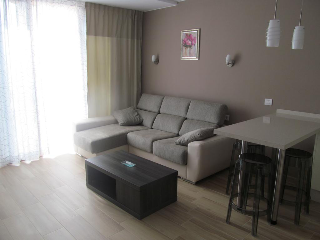 بلايا ذي لاس أميريكاس Apartment Virginia الغرفة الصورة